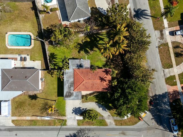 299 NE 21st Street, Boca Raton, FL 33431