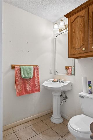 211 Rosemary Drive, Trinidad, TX 75163