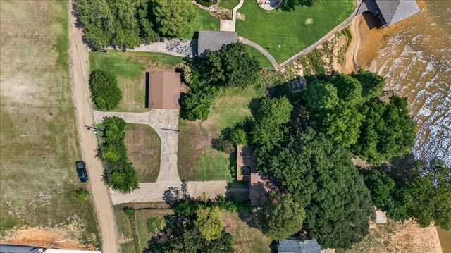 211 Rosemary Drive, Trinidad, TX 75163