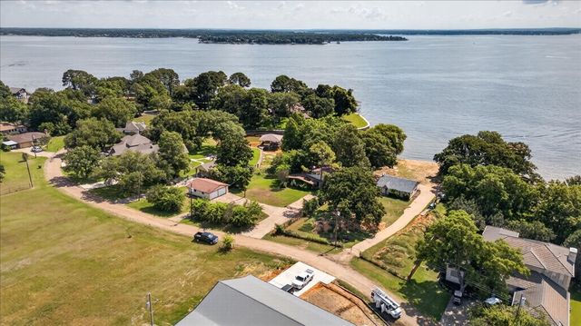 211 Rosemary Drive, Trinidad, TX 75163