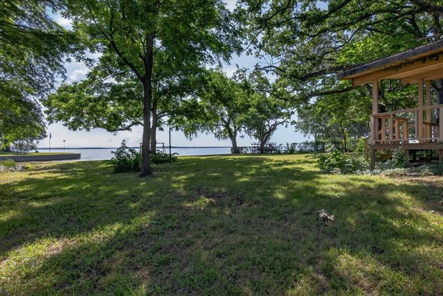 211 Rosemary Drive, Trinidad, TX 75163