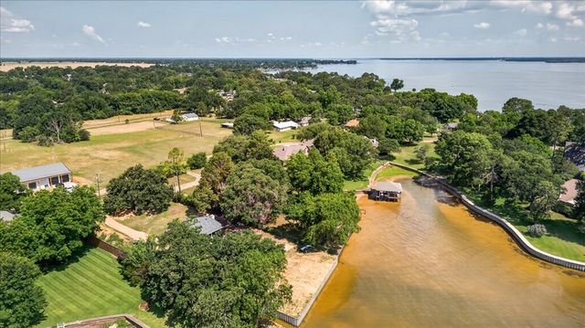 211 Rosemary Drive, Trinidad, TX 75163