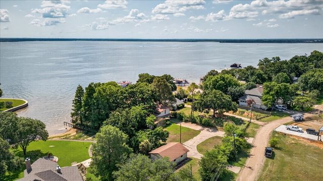 211 Rosemary Drive, Trinidad, TX 75163