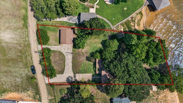 211 Rosemary Drive, Trinidad, TX 75163