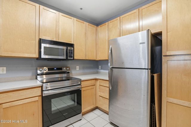 1505 Cadfel Court Unit 207, Wilmington, NC 28412