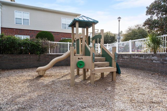 1505 Cadfel Court Unit 207, Wilmington, NC 28412