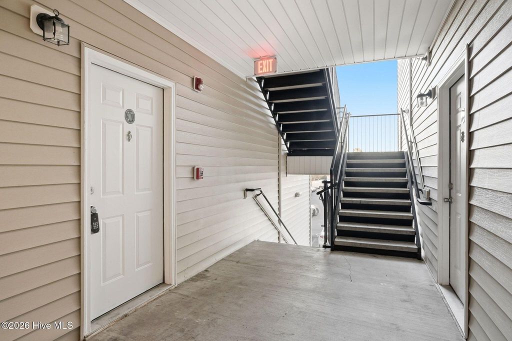 1505 Cadfel Court Unit 207, Wilmington, NC 28412