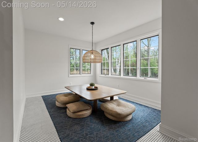 7035 Ten Hill Road, West Bloomfield Charter Township, MI 48322