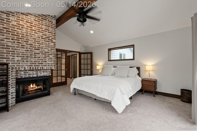 7035 Ten Hill Road, West Bloomfield Charter Township, MI 48322