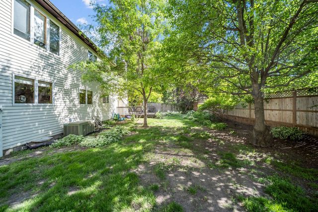 728 Price Lane, Deerfield, IL 60015