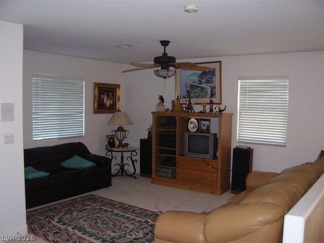 3316 Lacebark Pine Street, Las Vegas, NV 89129