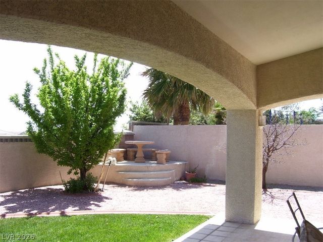 3316 Lacebark Pine Street, Las Vegas, NV 89129