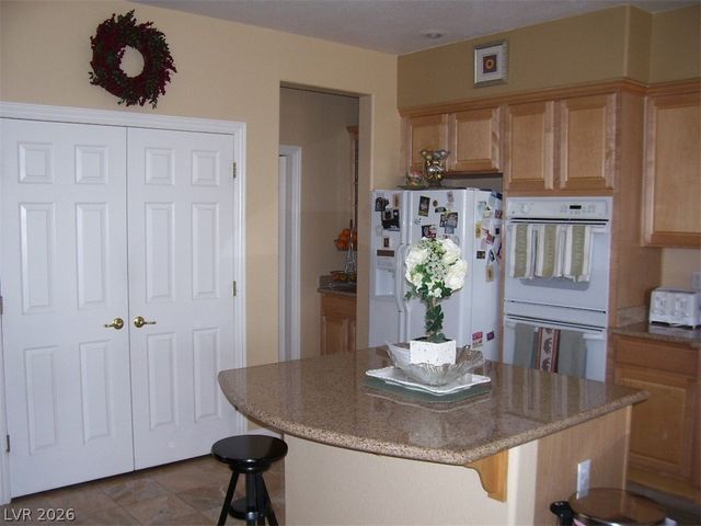 3316 Lacebark Pine Street, Las Vegas, NV 89129