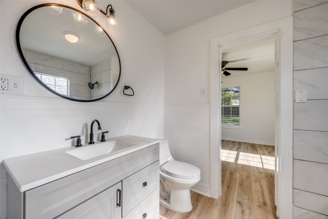 1209 S Maxey, Sherman, TX 75090