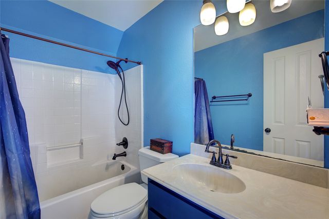 347 County Road 4736, Cumby, TX 75433