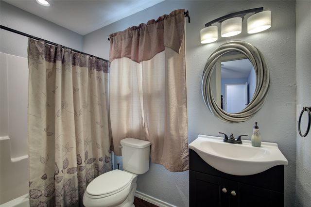 347 County Road 4736, Cumby, TX 75433