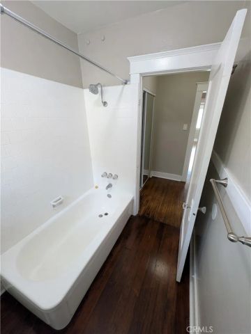 239 Ximeno Avenue 239, Long Beach, CA 90803