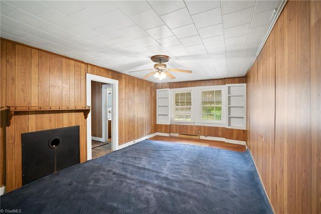 129 W Finch Avenue, Denton, NC 27239