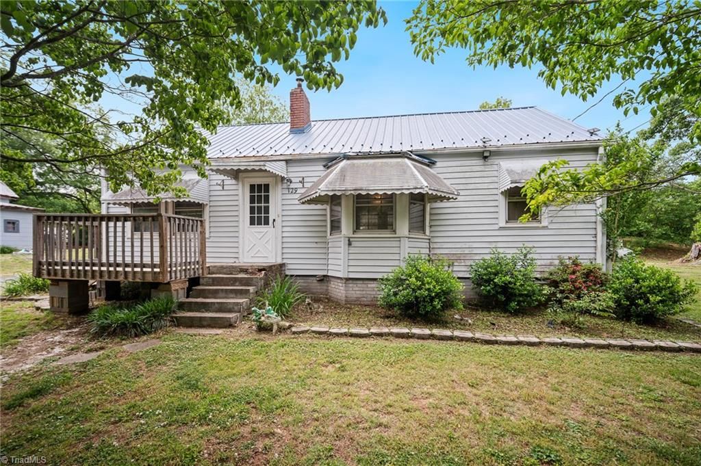 129 W Finch Avenue, Denton, NC 27239