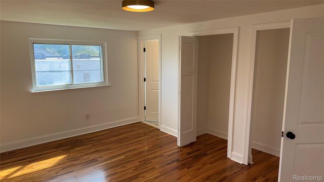 17365 Hilton Street, Southfield, MI 48075