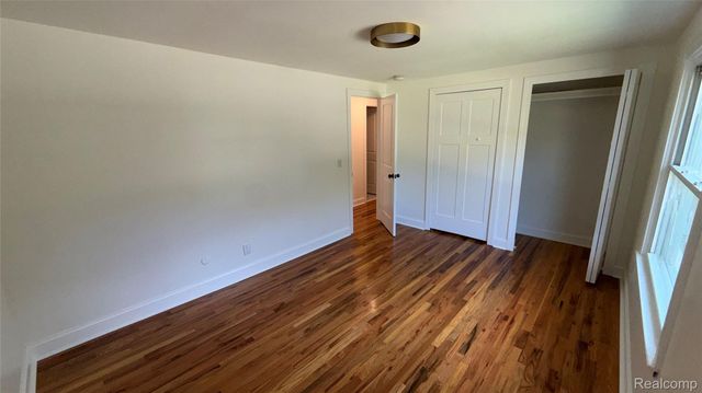 17365 Hilton Street, Southfield, MI 48075