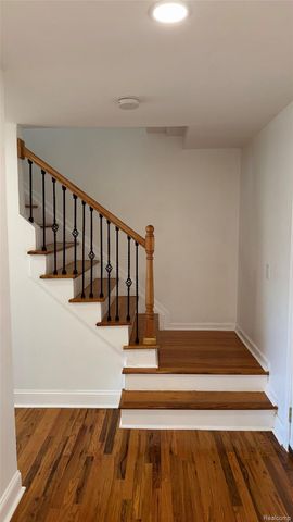 17365 Hilton Street, Southfield, MI 48075