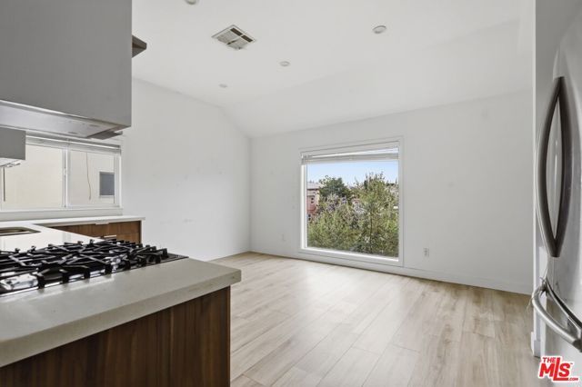 201 S Park View Street, Los Angeles, CA 90057