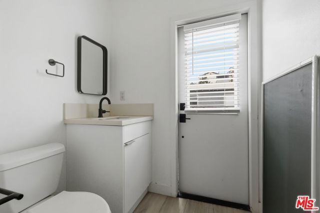 201 S Park View Street, Los Angeles, CA 90057