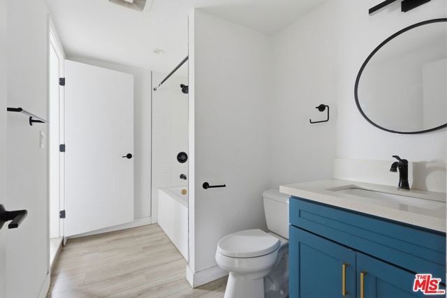 201 S Park View Street, Los Angeles, CA 90057