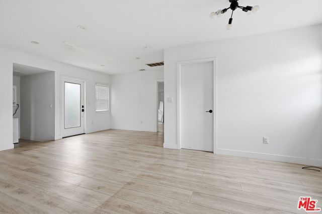 201 S Park View Street, Los Angeles, CA 90057