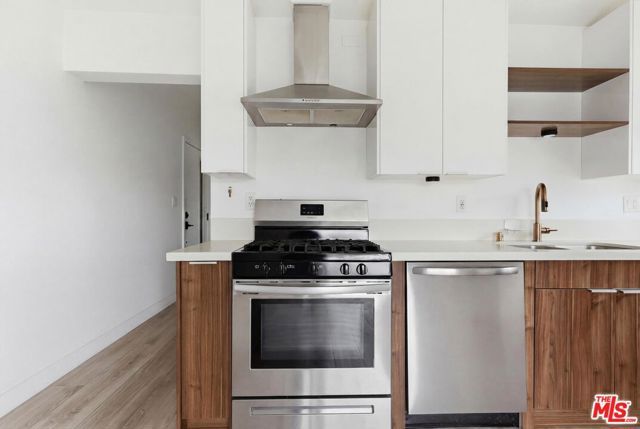 201 S Park View Street, Los Angeles, CA 90057