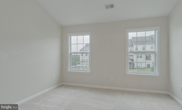 105 RAPHAEL CT, Martinsburg, WV 25403