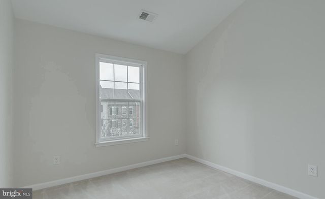105 RAPHAEL CT, Martinsburg, WV 25403