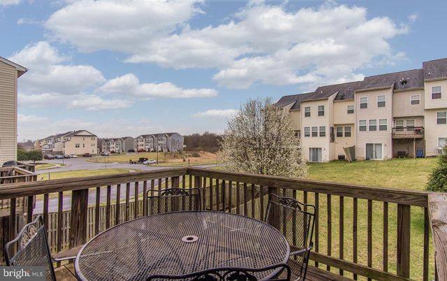 105 RAPHAEL CT, Martinsburg, WV 25403