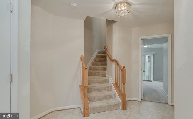 105 RAPHAEL CT, Martinsburg, WV 25403