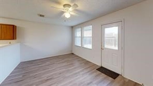 603 Ambarella Street, Arlington, TX 76002