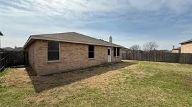 603 Ambarella Street, Arlington, TX 76002