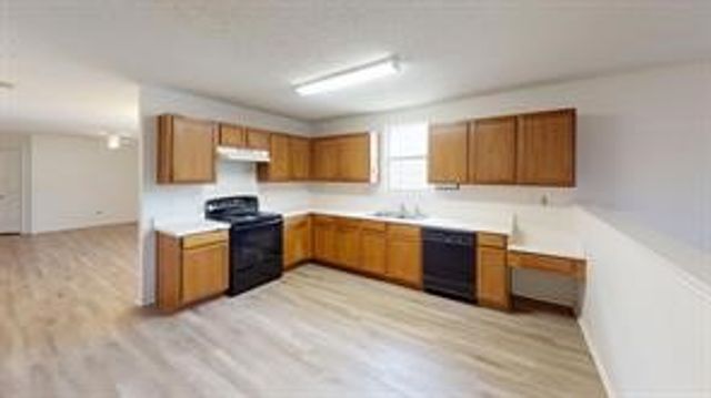 603 Ambarella Street, Arlington, TX 76002
