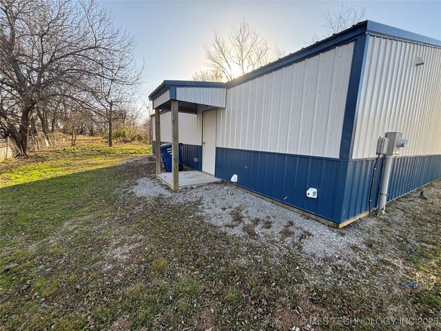 520 SW 2nd Street, Adair, OK 74330