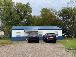 520 SW 2nd Street, Adair, OK 74330