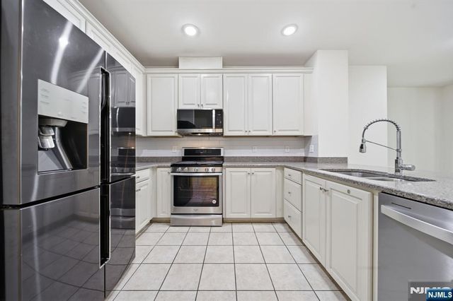 128 Wesmont Drive, Wood Ridge, NJ 07075