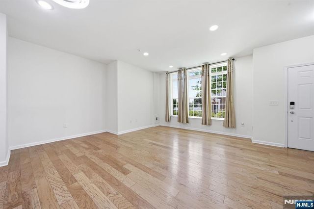 128 Wesmont Drive, Wood Ridge, NJ 07075