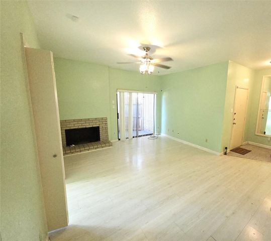 8100 Cambridge Street 9, Houston, TX 77054