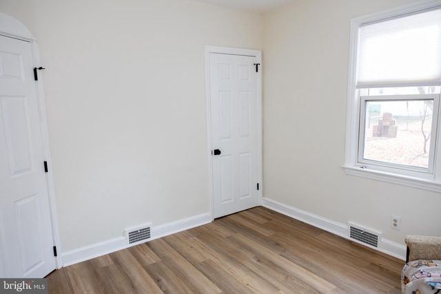 130 7TH AVE, Mount Ephraim, NJ 08059