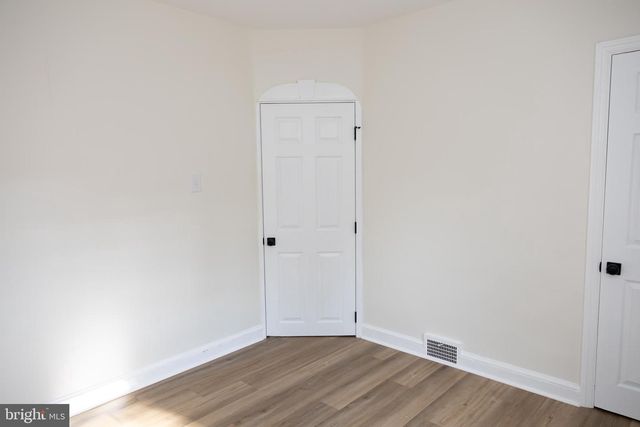 130 7TH AVE, Mount Ephraim, NJ 08059