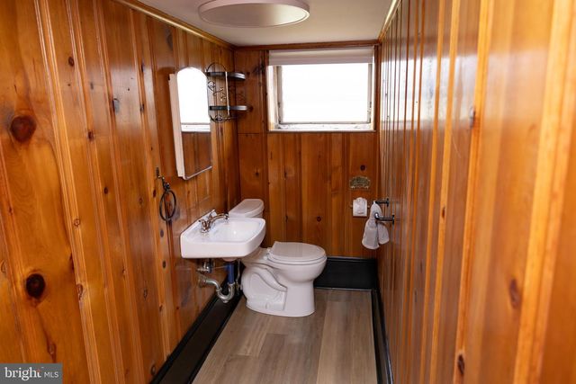 130 7TH AVE, Mount Ephraim, NJ 08059