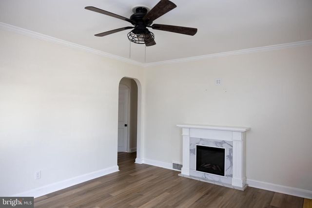 130 7TH AVE, Mount Ephraim, NJ 08059