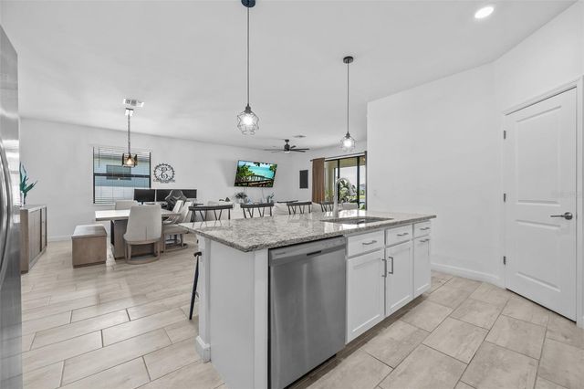 13845 PINE LODGE LANE, Fort Myers, FL 33913