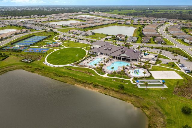 13845 PINE LODGE LANE, Fort Myers, FL 33913