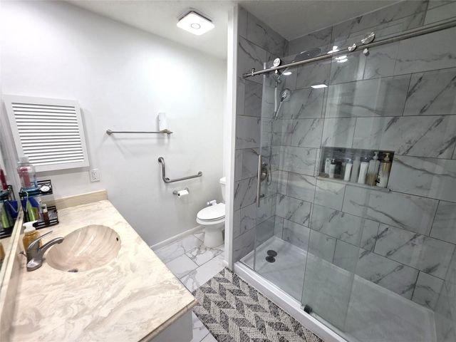 8827 Woodleigh Drive, Houston, TX 77083